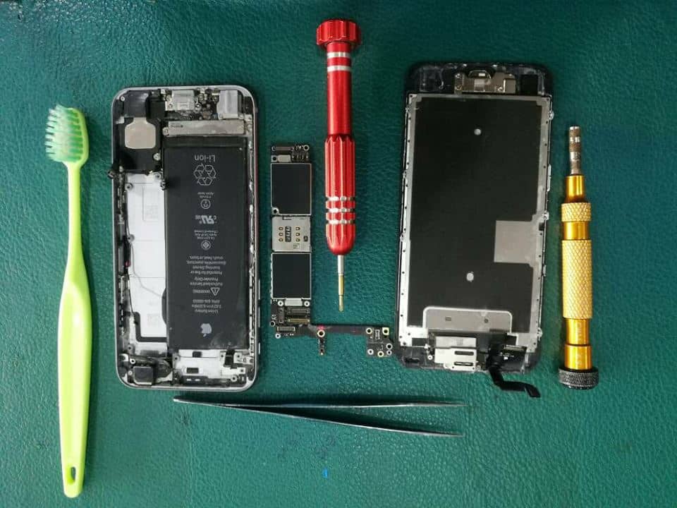 iPhone 5s Water Damage Repair Kajang